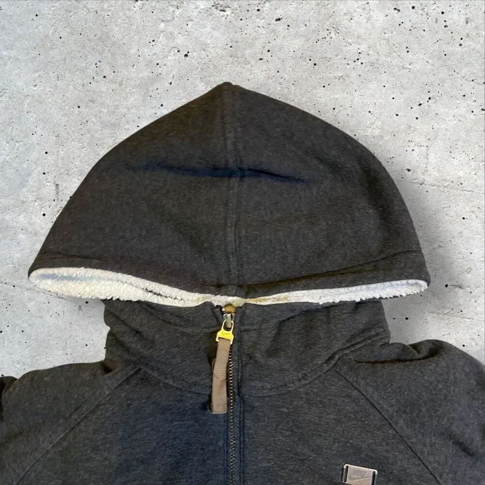 Nike Activewear Full Zip Jacket Youth Size XL 16-18 Gray Sherpa Lined Hooded